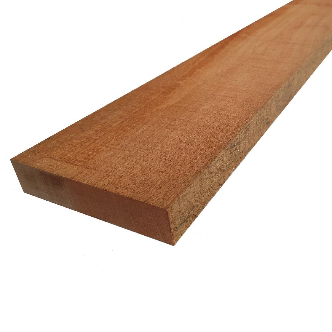 Listello in legno cedro del libero grezzo mm 50 x varie larghezze x 2300  larghezza: mm 50 spessore: mm 50 lunghezza: mm 2300
