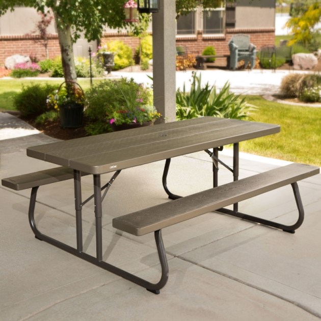 tavolo-picnic-da-giardino-con-piano-in-polietilene-ad-alta-densita-00