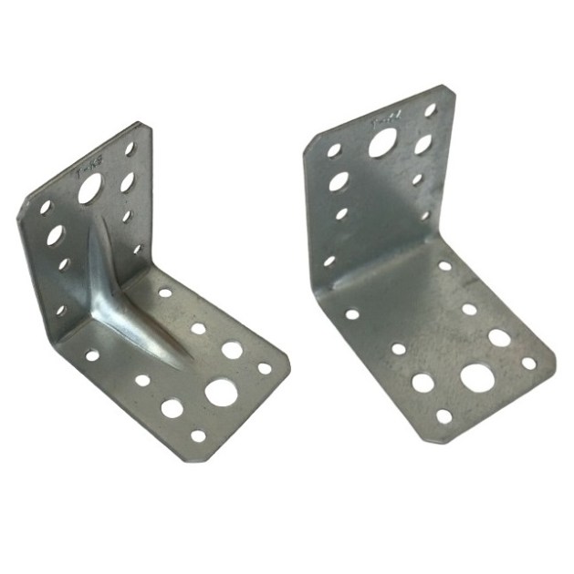 Angolare cm 7 x 7 x 5,5