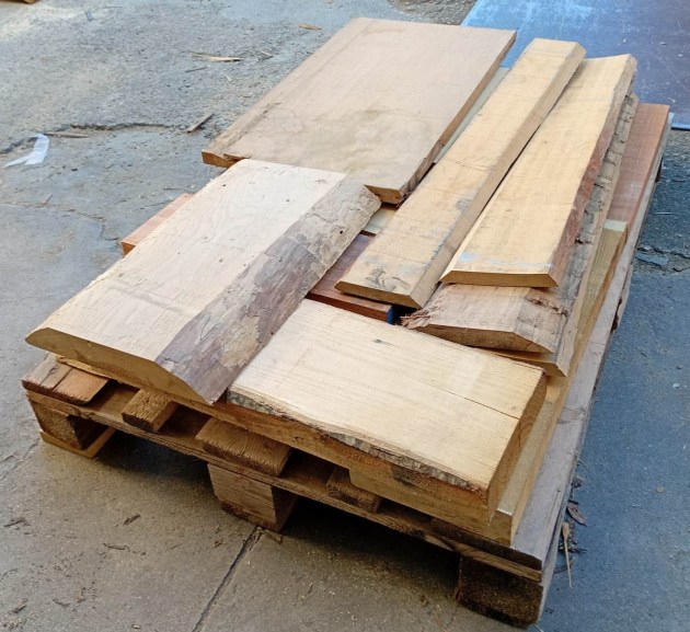 bancale-tavole-legno-massello-varie-essenze-cod-10-05