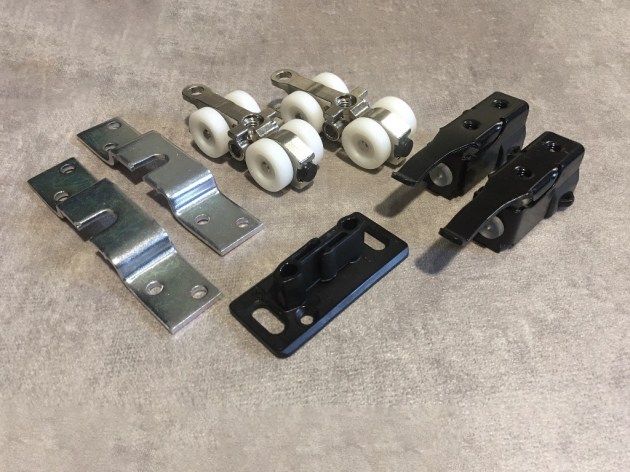 Kit professionale per porta scorrevole Binario più Carrelli Puma