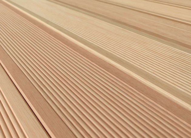 Pavimento in Legno per Esterno Decking in Red Grandis (Eucalipto americano)