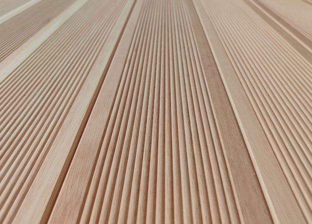 Pavimento in Legno per Esterno Decking in Red Grandis (Eucalipto americano)